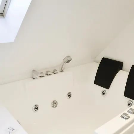 בית נופש Cozy In With Wifi *
